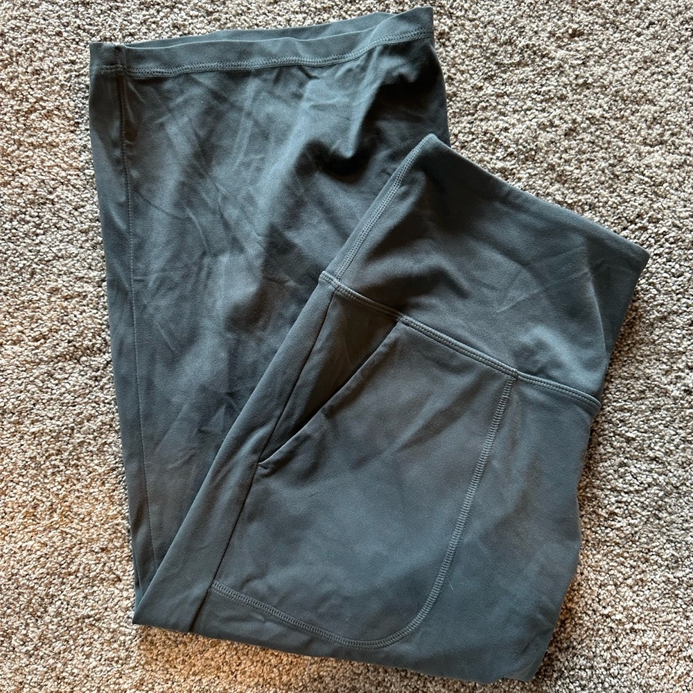 Tuff Athletics Charcoal Vida Capri